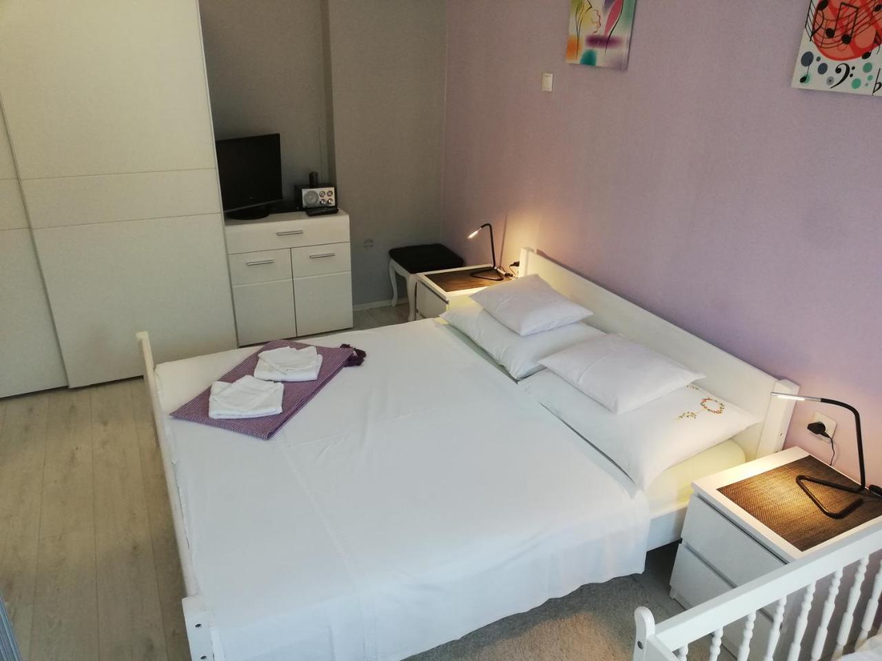 Apartments Krapinske Toplice Krtak Biba Eksteriør bilde